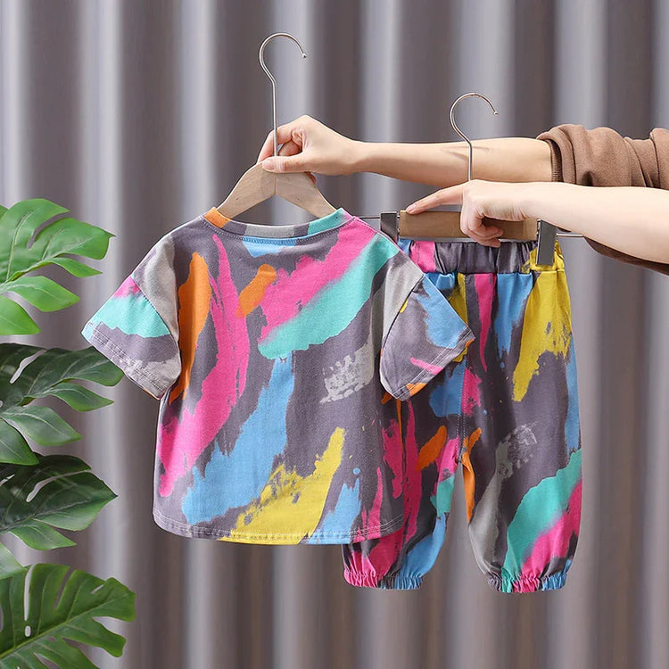 Colorful abstract print cotton t-shirt and elastic shorts set, relaxed fit, kids streetwear