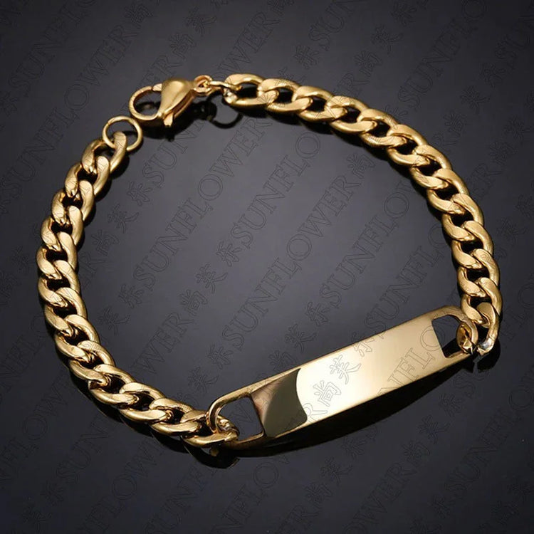 Gold curb chain bracelet with polished plate, modern unisex streetwear accessory