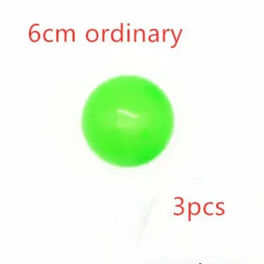 Green plastic ball, 6cm size, ordinary style, smooth surface, set of 3 pieces