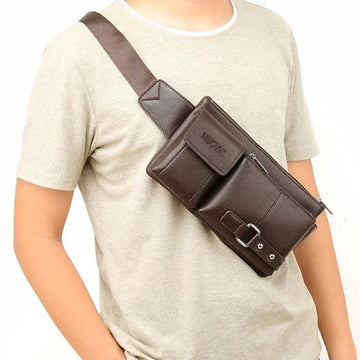 Beige crew neck t-shirt with relaxed fit, paired with brown leather crossbody bag