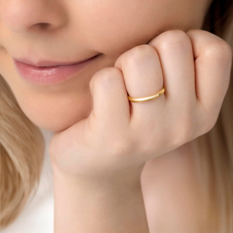 Amberta Solid Italian 14K yellow gold wedding band 2mm on woman&