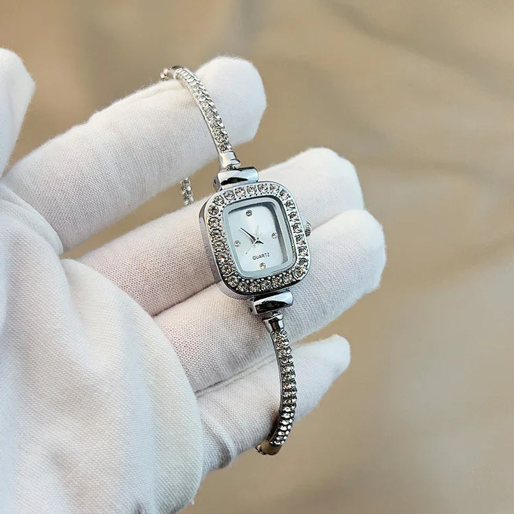 Elegant silver-tone women&