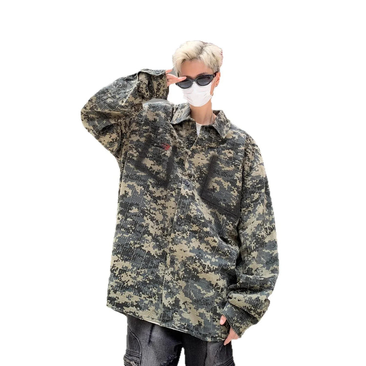 Oversized digital camo shirt jacket in green and black, streetwear style, loose fit