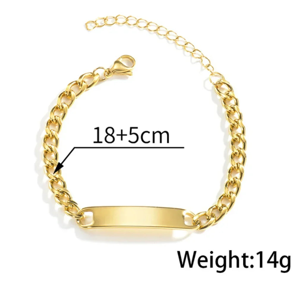 Gold-toned chain bracelet with adjustable length, classic curb link style, 18+5 cm, polished finish.