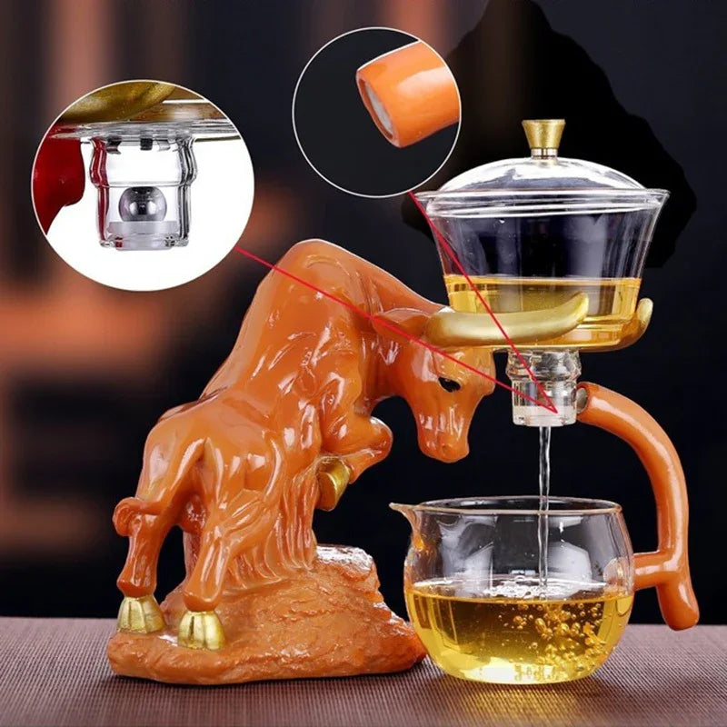 Bull-shaped ceramic tea set with glass teapot and cup, modern and artistic design